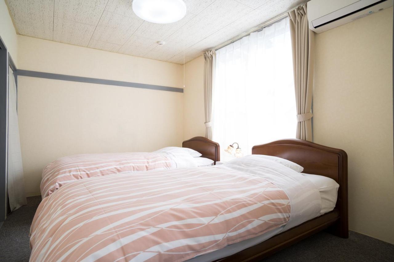 Enoshima Apartment Hotel Fujisawa Luaran gambar
