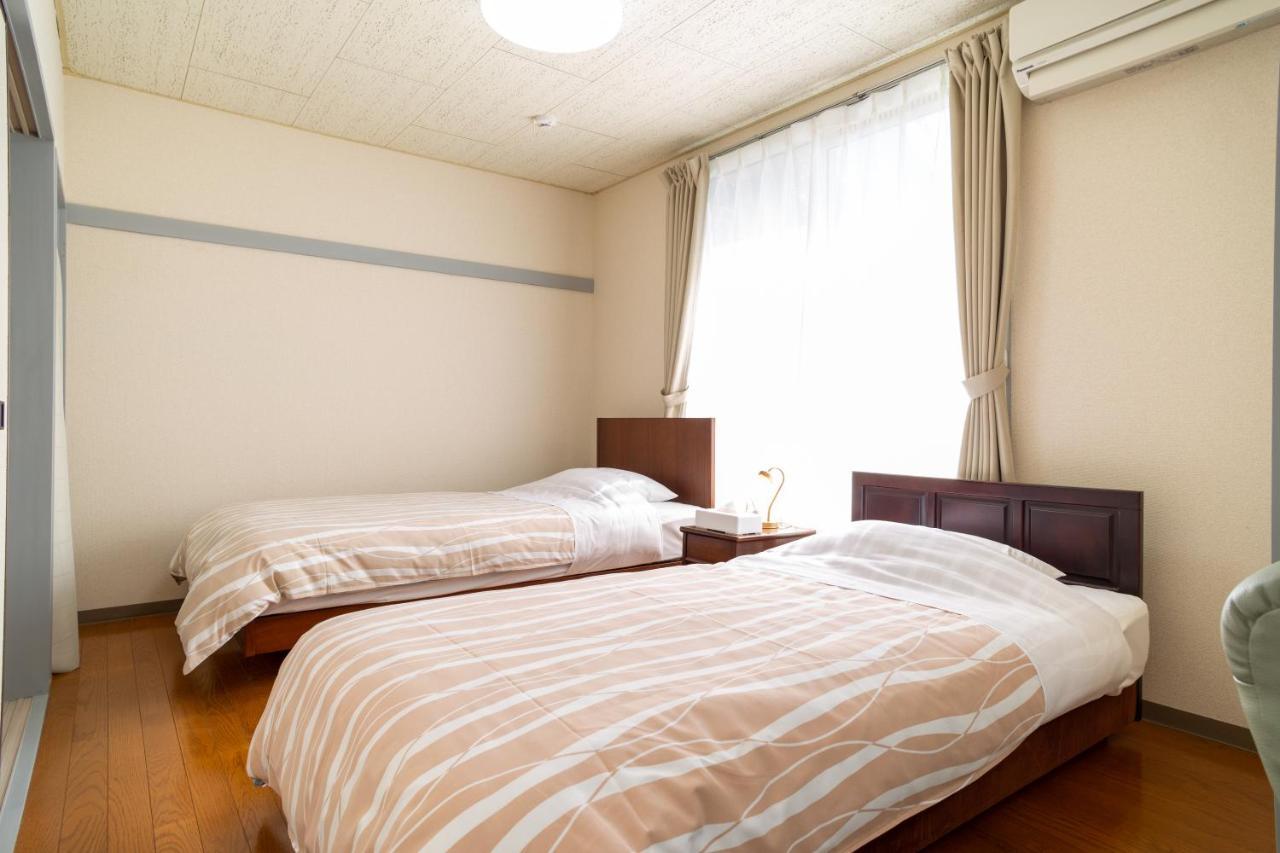 Enoshima Apartment Hotel Fujisawa Luaran gambar