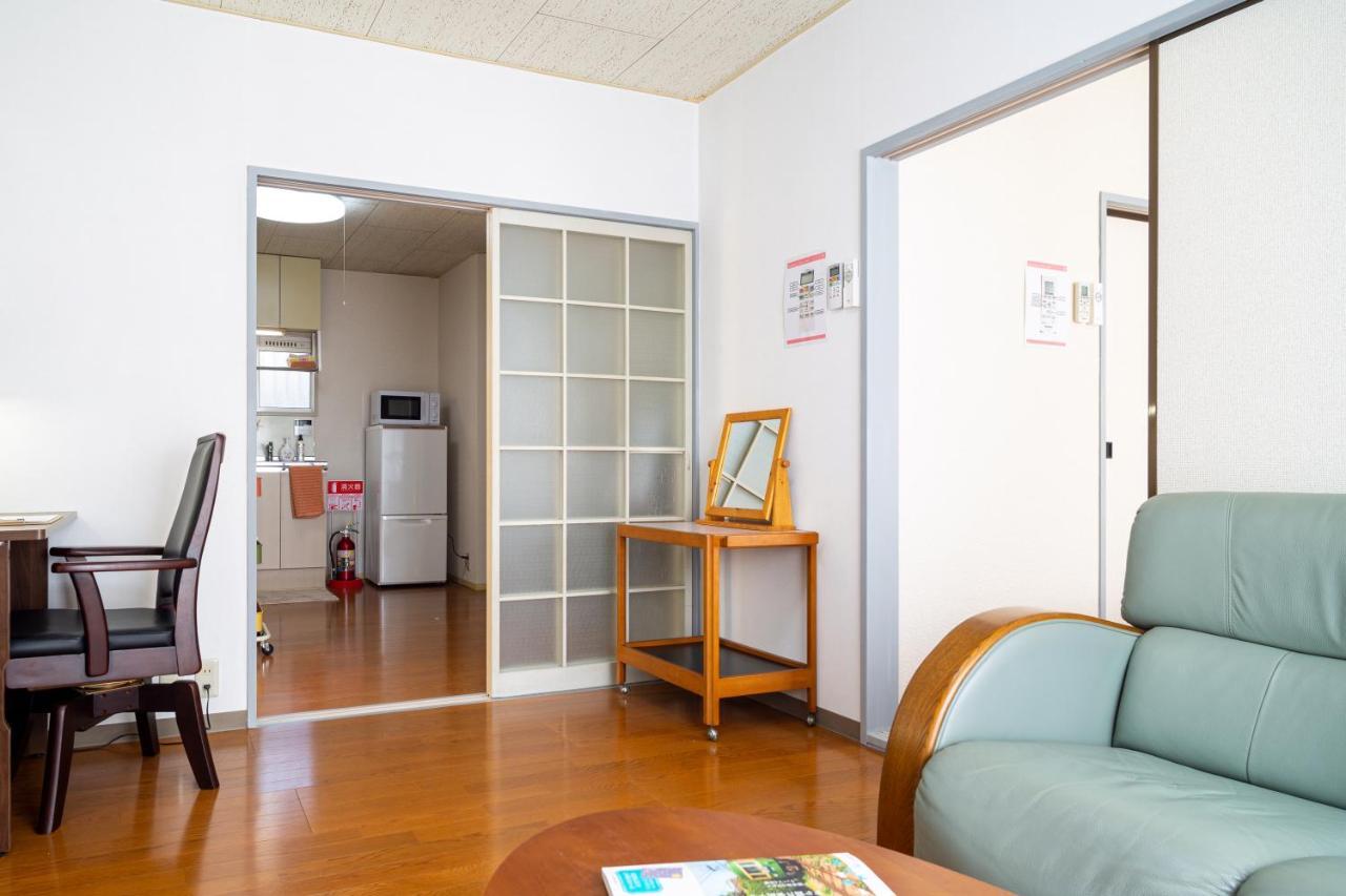 Enoshima Apartment Hotel Fujisawa Luaran gambar