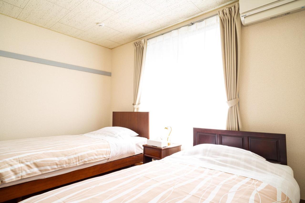 Enoshima Apartment Hotel Fujisawa Luaran gambar