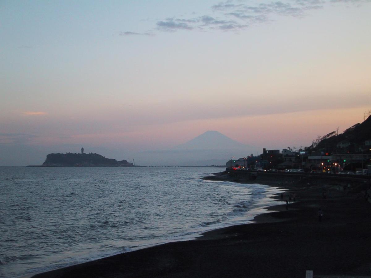 Enoshima Apartment Hotel Fujisawa Luaran gambar